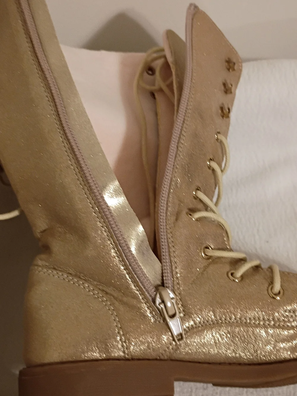 GIRLS Liv & Mia lace up Gold Glitter Knee High Boots
